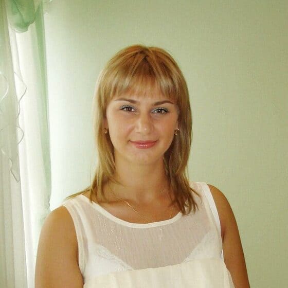 Алёна Терехова - Преподаватель по английскому в школе Prolanguages