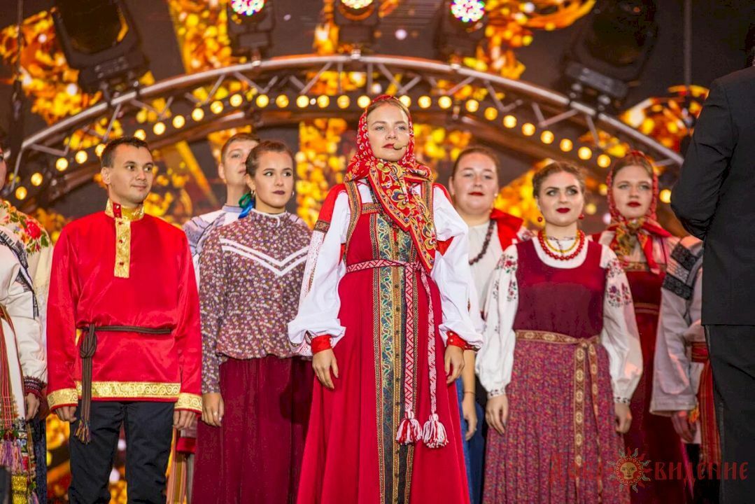 добровидение 2022 фото. добровидение 2021 фестиваль. гала концерт добровидение 2022. фестиваль народной музыки картинки.