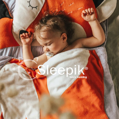 Sleepik infant in crib sleeping set photo