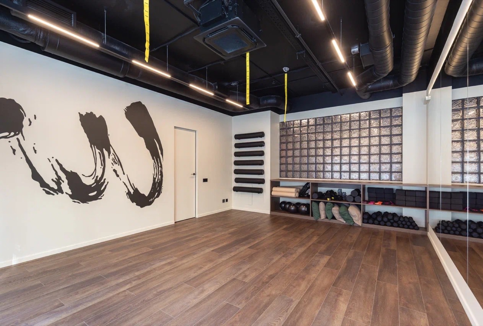 Фитнес-студия 105 м²