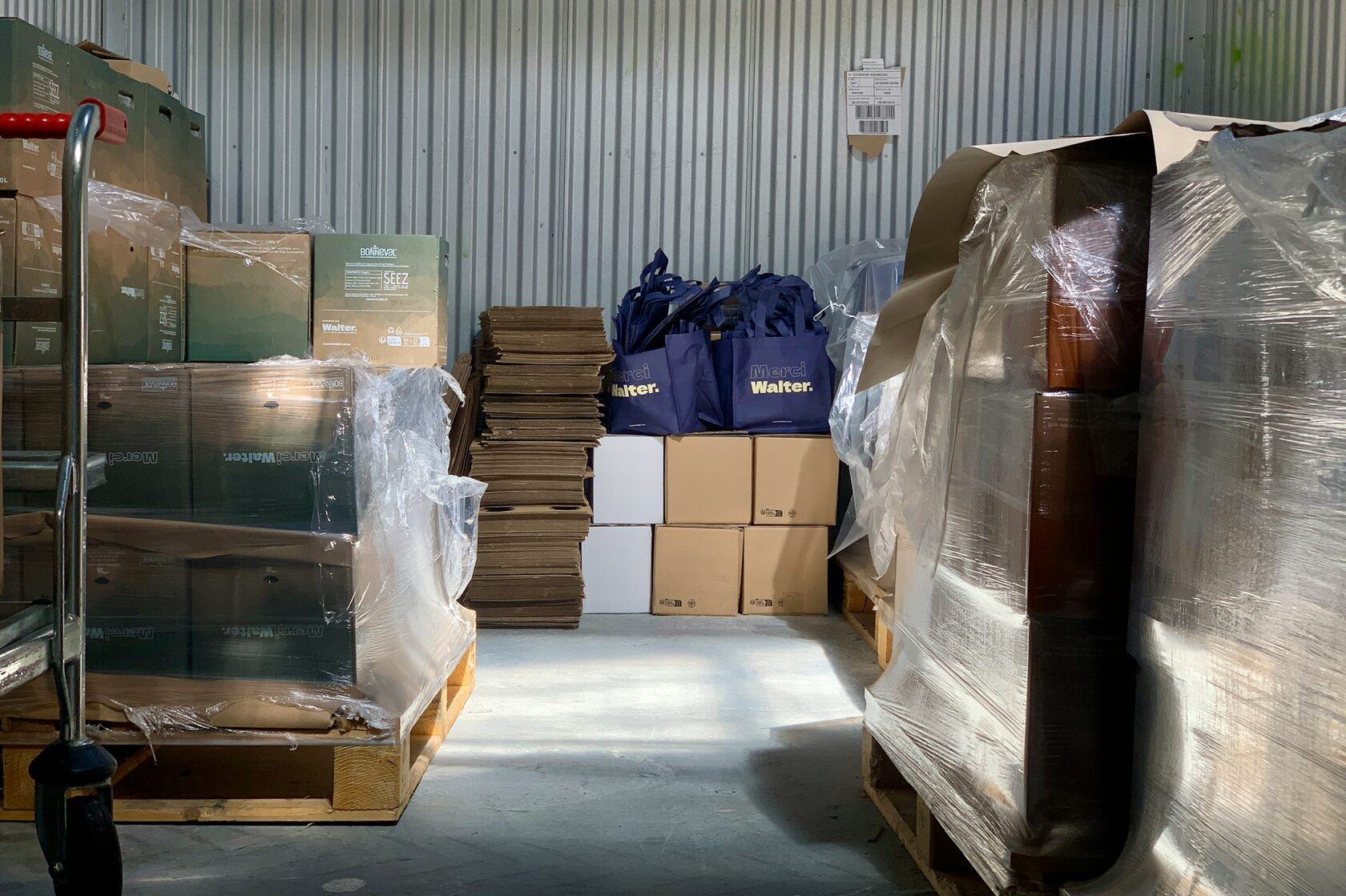 Flowers in warehouse
