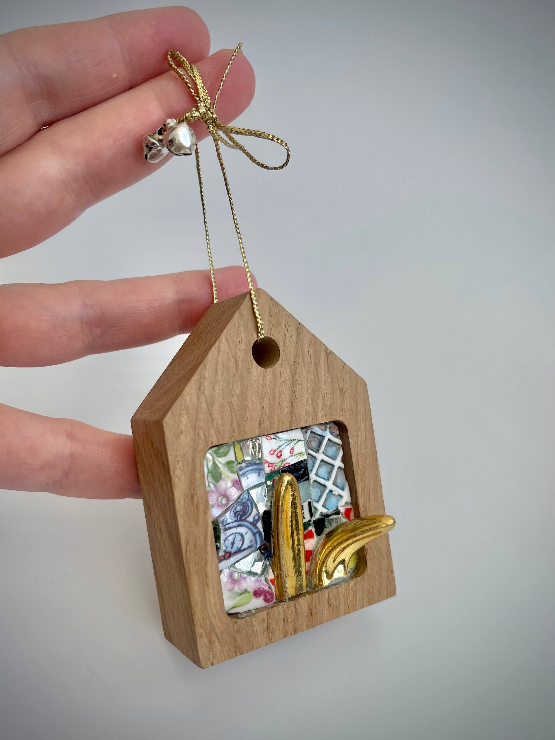 оберег дома, подарок на новоселье, сувенир из мозаики в подарок, микро мозаика, эксклюзивный декор, подарок со смыслом