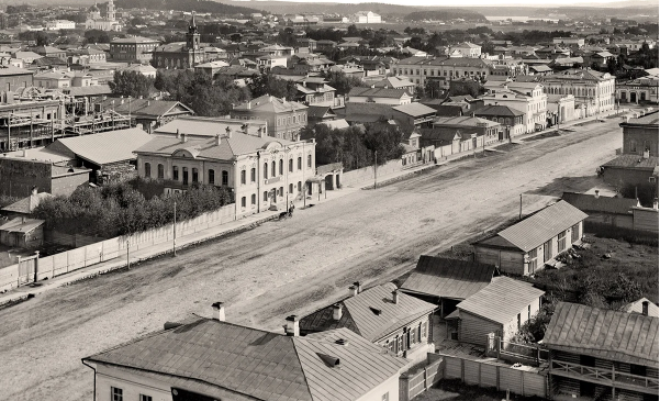 ул. Ленина. Фото ГАСО.