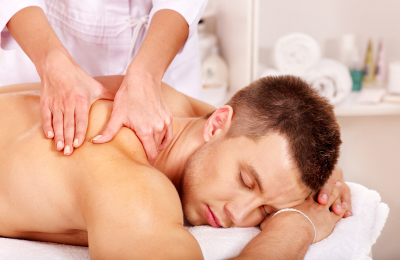 Можно ли делать массаж при диагнозе межпозвонковая грыжа?