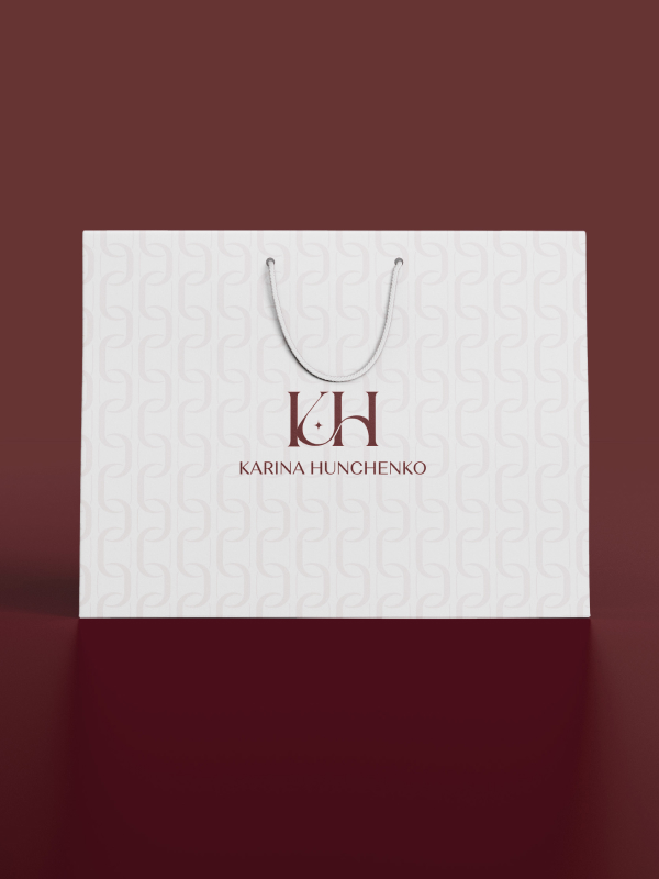 Брендинг для Karina Hunchenko: логотип, фирменный стиль, упаковка, женская одежда