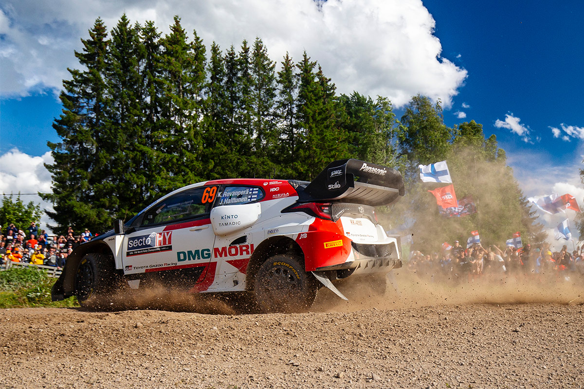 Калле Рованпера и Йонне Халттунен, Toyota GR Yaris Rally1, ралли Финляндия 2022