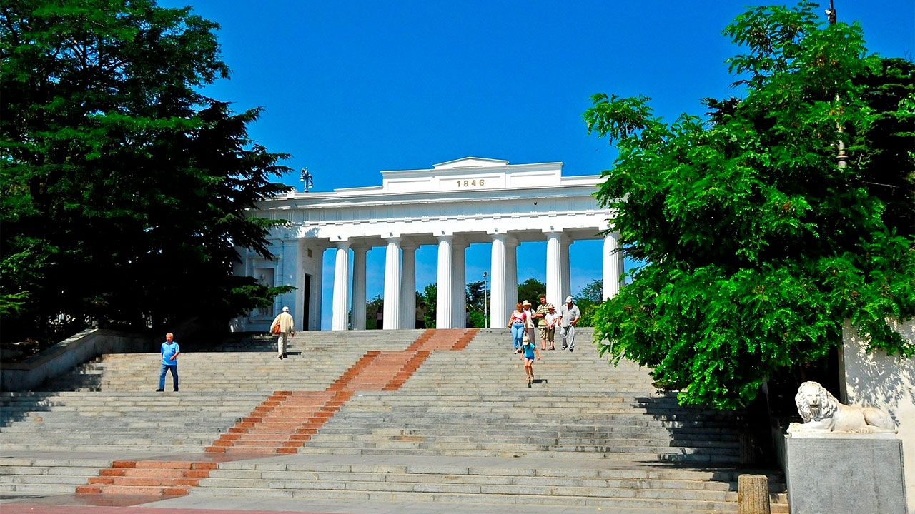 нахимовская площадь севастополь
