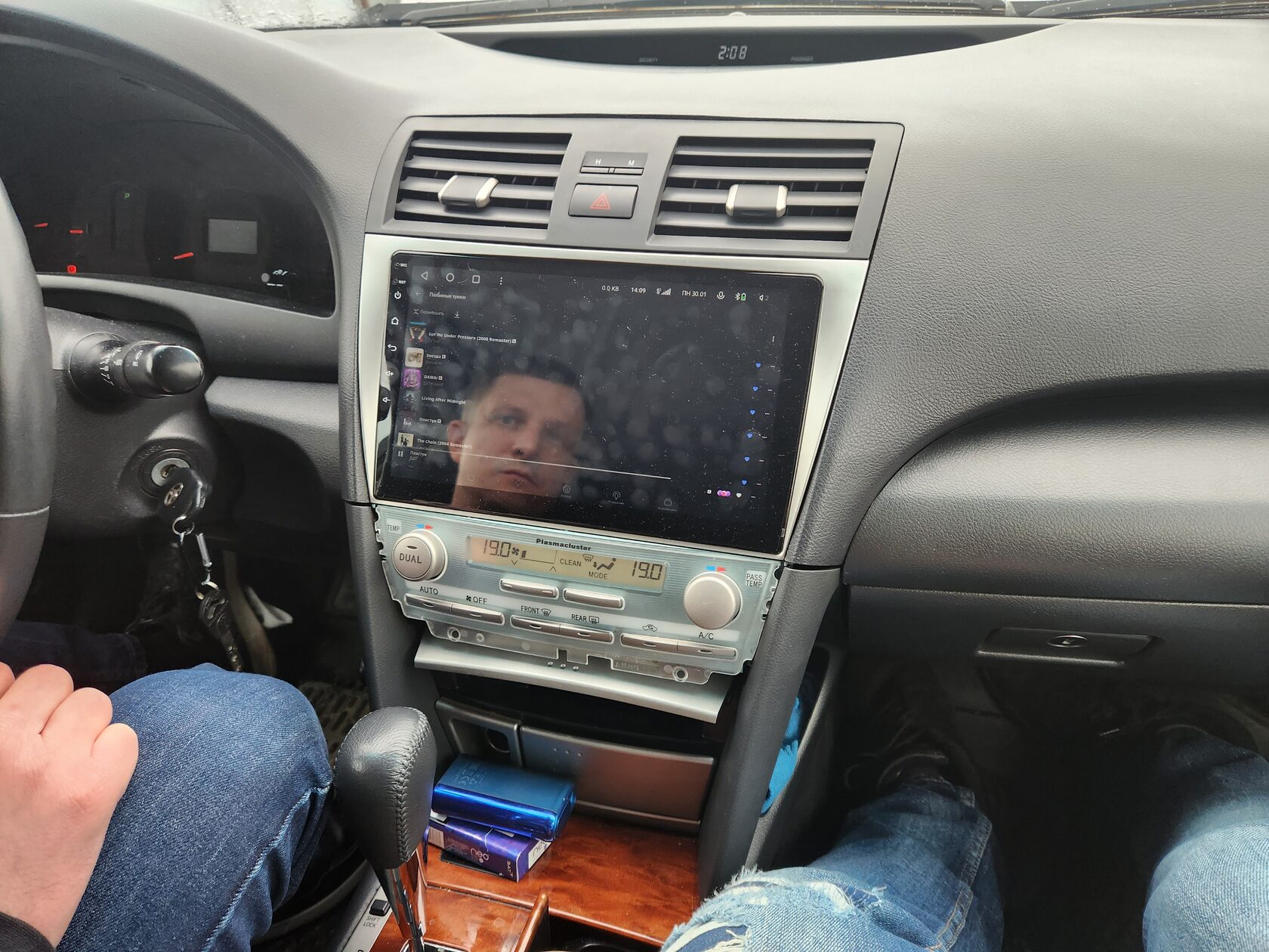 установка андройда в toyota camry 40