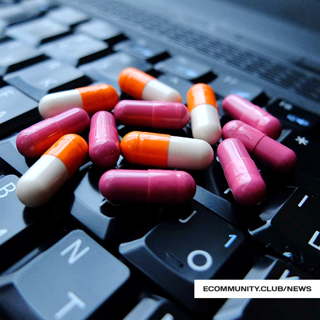 Россияне стали покупать лекарства через Интернет на 54% чаще.