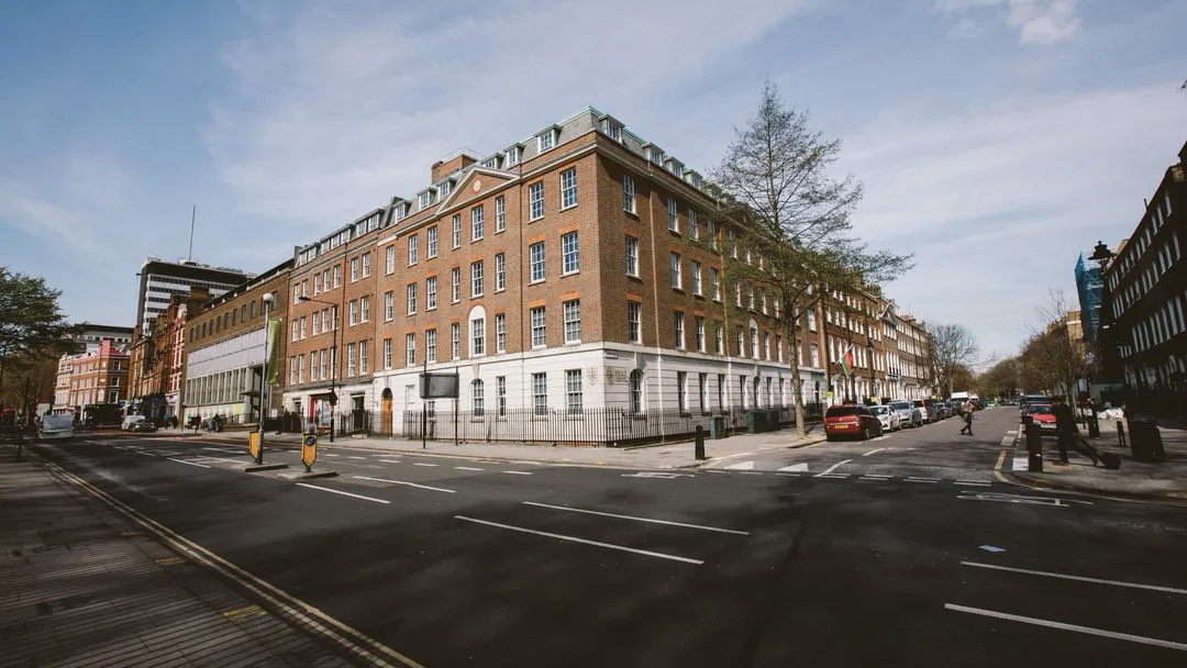 Hult Business School