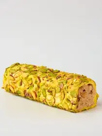 Рулет со вкусом дыни, фундучным кремом и миндалём — отдельный рулет