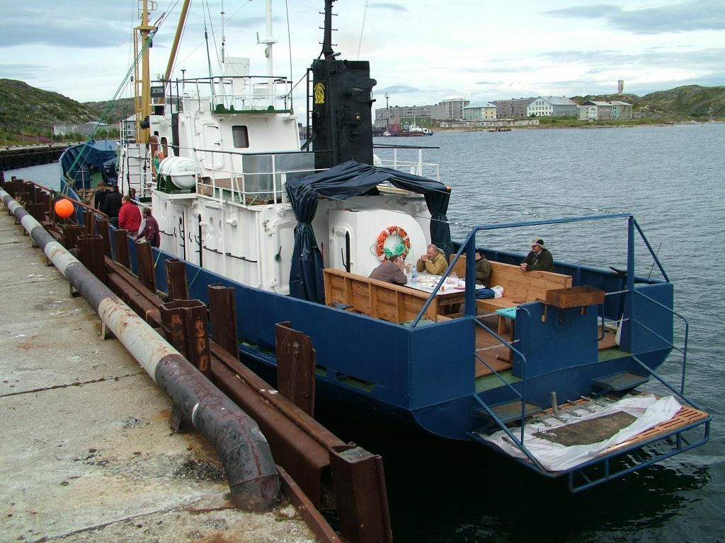 судно без имени.