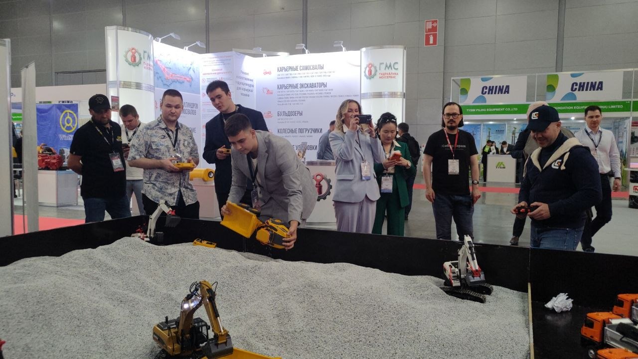мастер-класс, ниу мгсу, спецтехника, выставка, ctt expo, стт экспо, майнинг, малоэтажная академия, малоэтажка, профориентация, я-строитель будущего, минстрой, дилеры