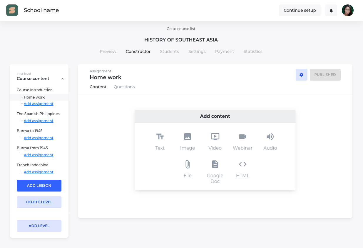The intuitive course builder helps you upload content without a technical specialists 