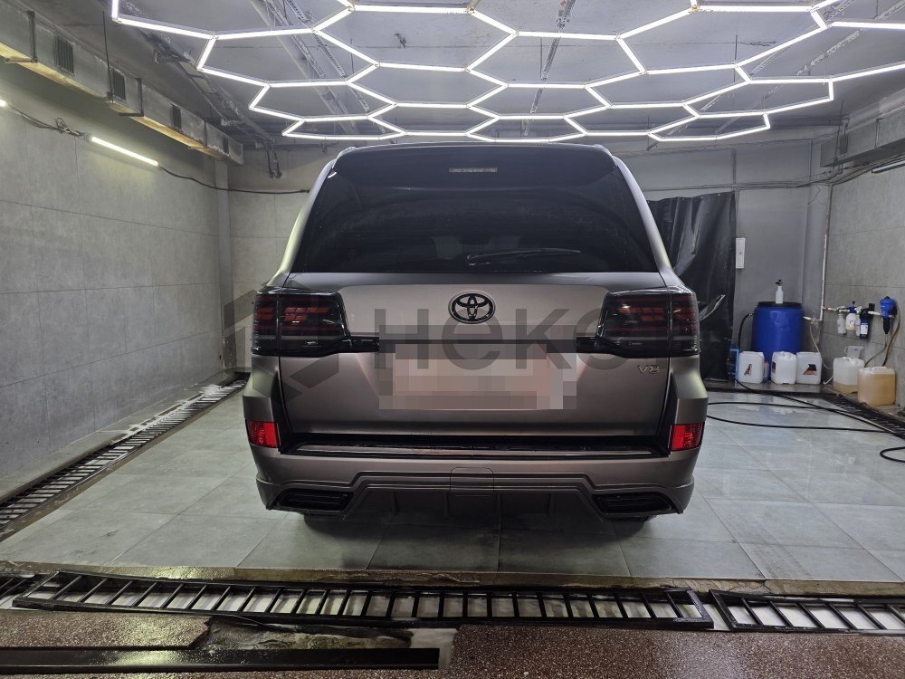 Внесение изменений в конструкцию Toyota Land Cruiser 200 рестайлинг