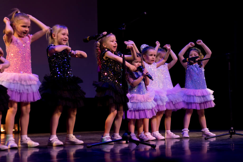 Эстрадный вокал