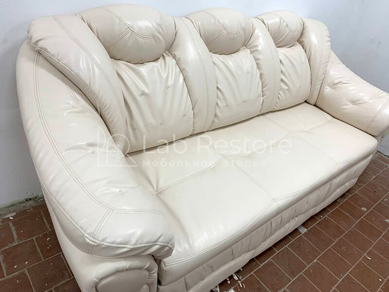 Замена кожаной обивки на диване - 90 фото