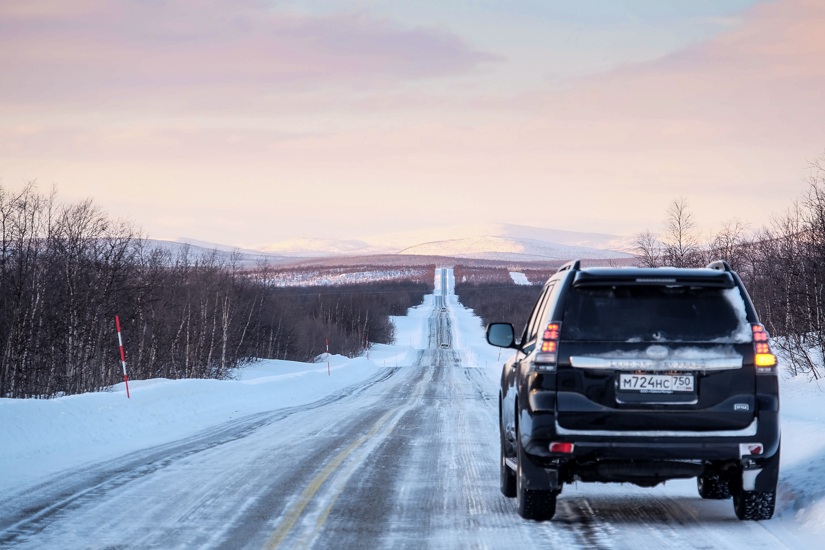 Toyota Land Cruiser Prado: от Москвы до фьордов