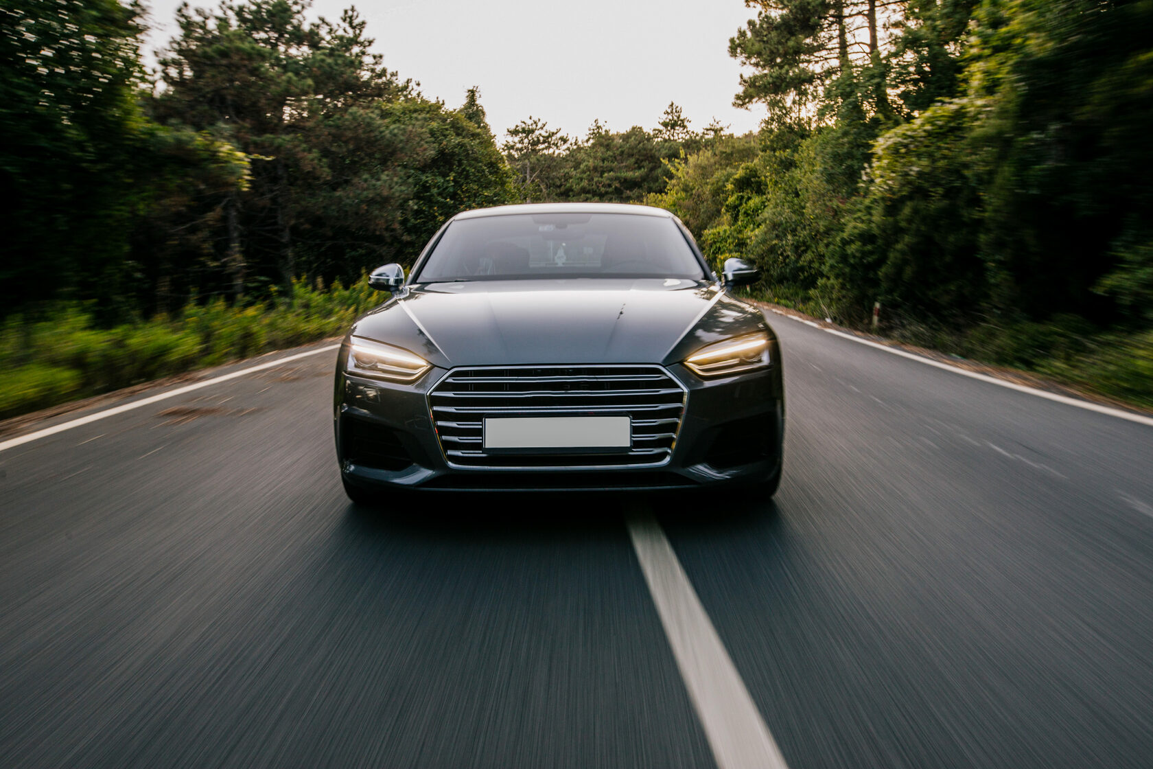 Istanbul car rental without a credit card premium car rental option