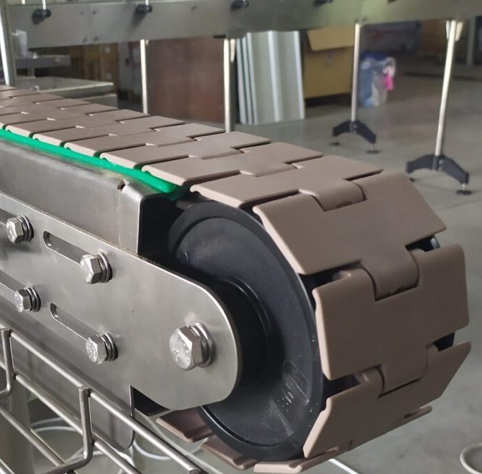 Пластинчатый конвейер для тяжелой промышленности