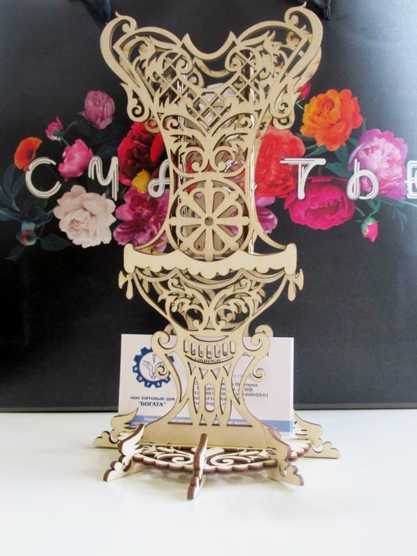 Ваза из фанеры