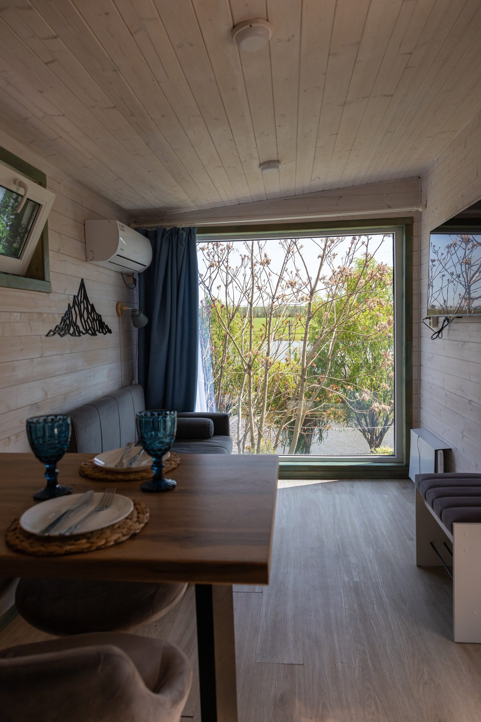 База отдыха под Таганрогом: домики, бани и гриль-дома в «Карелии»