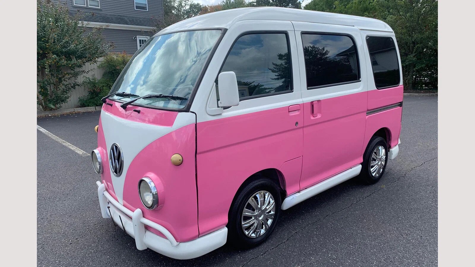 Daihatsu Atrai выпуска 1998 года, которого выставили на торги на портале Cars&Bids.