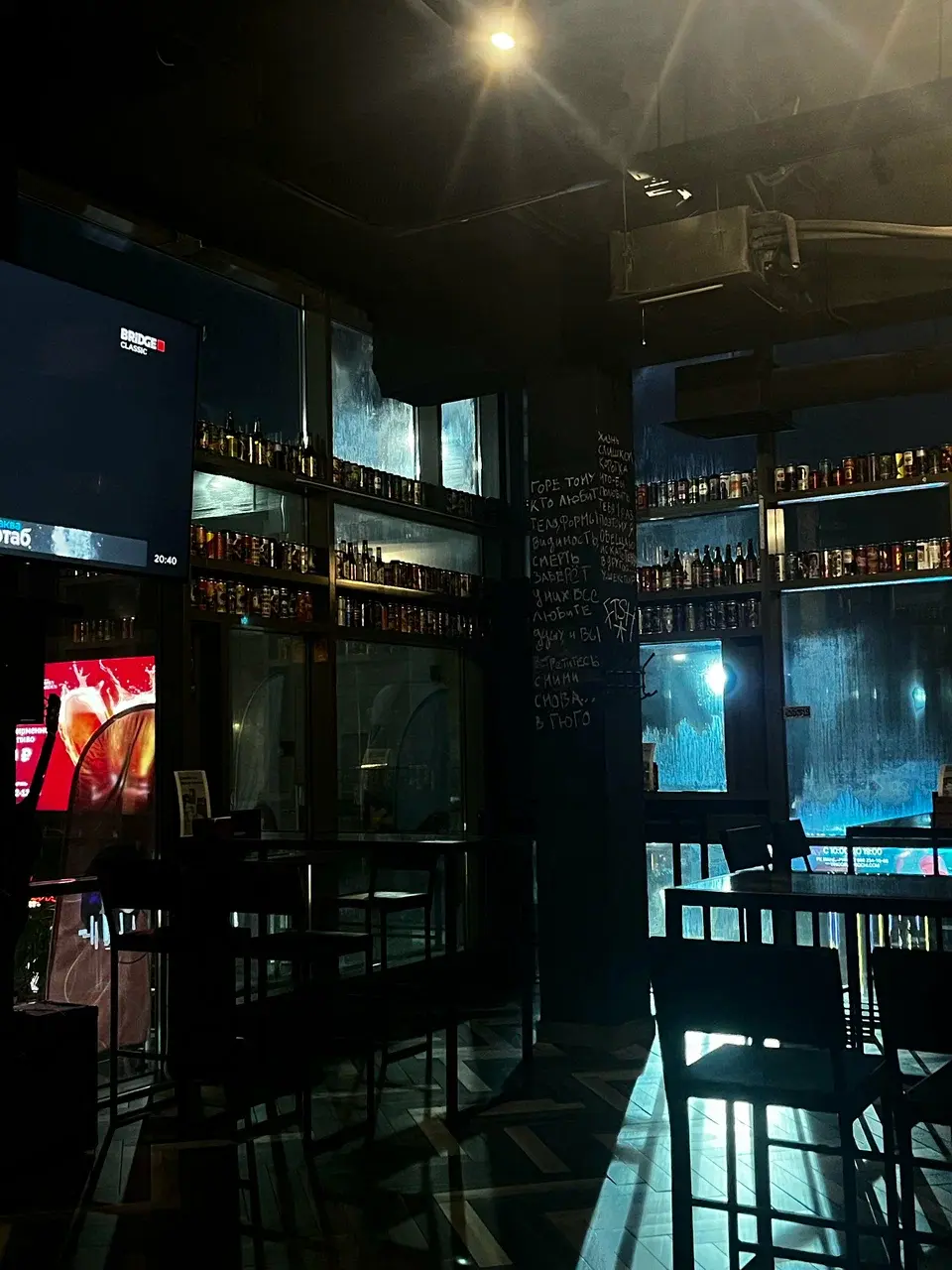 Внутреннее пространство ресторана