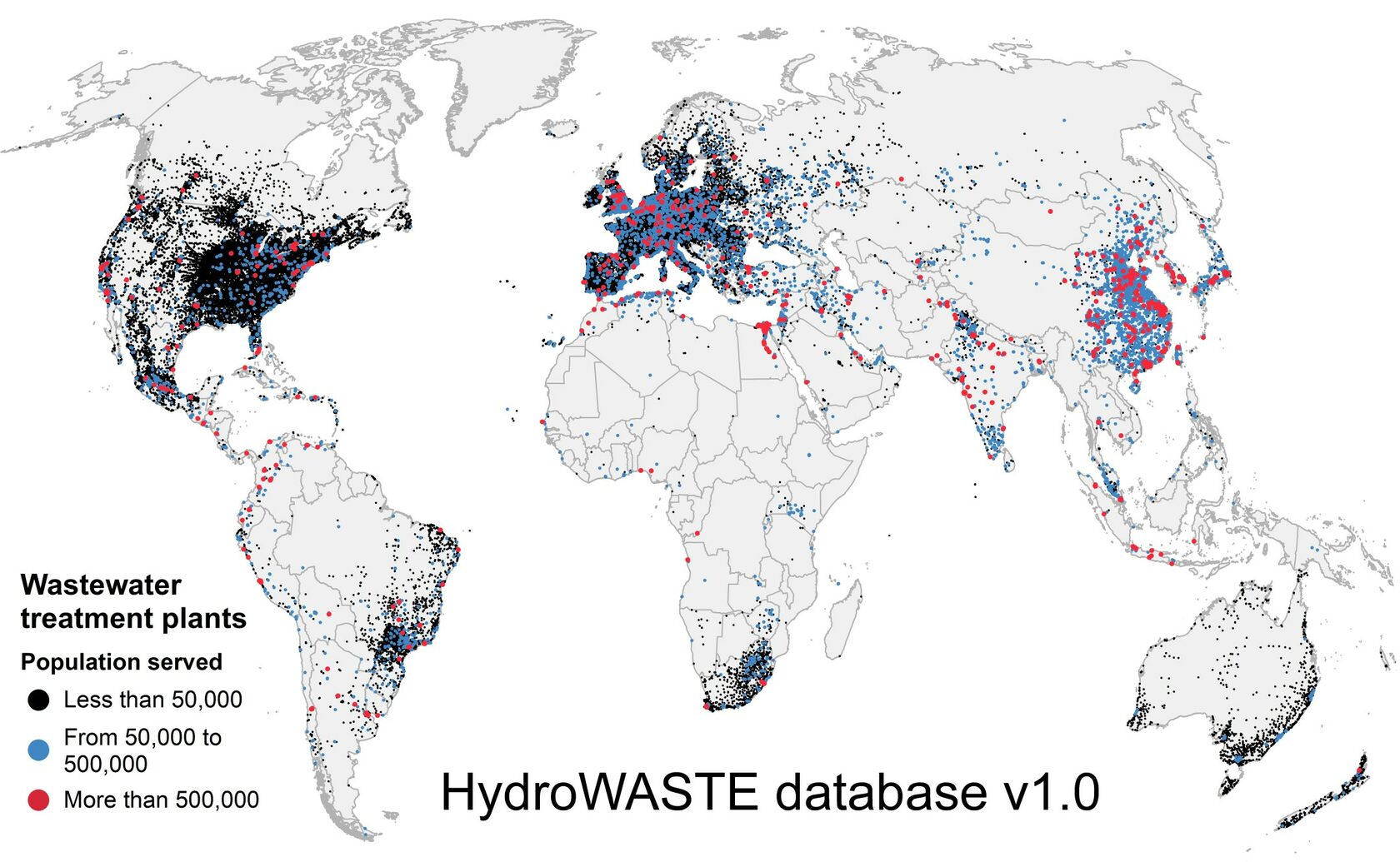 Global map of wastewater treatment plant distribution, colored by population served. Points in red serve over 500,000 people, points in blue serve between 50,000 and 500,000 people, and points in black serve fewer than 50,000 people.
