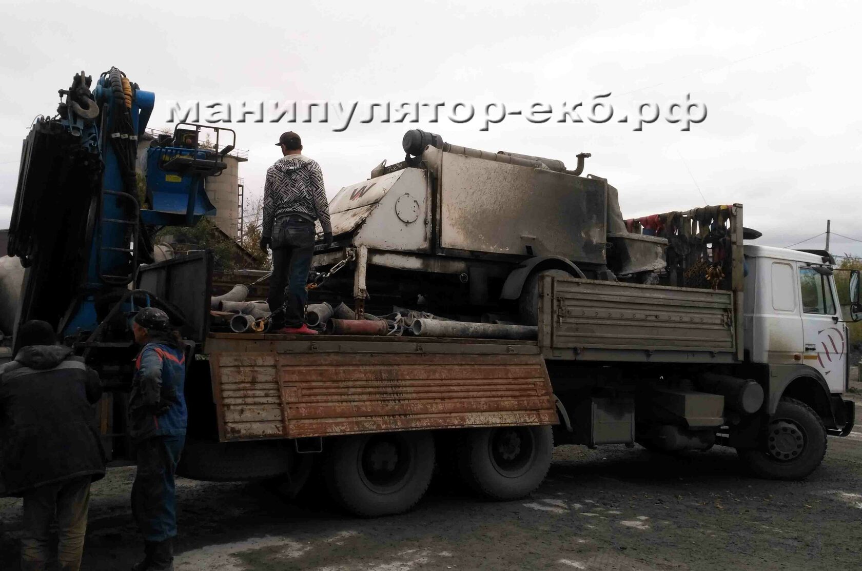 Манипулятор 10т со стрелой 7т сзади