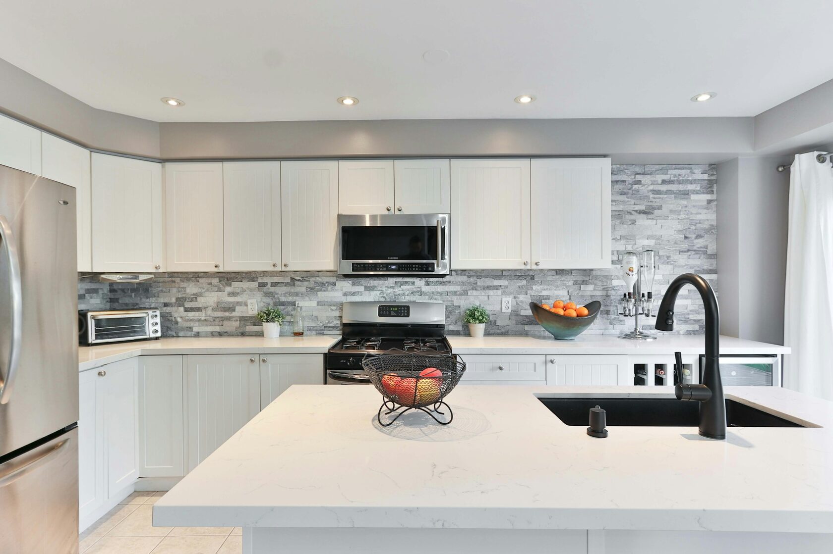 Silestone серый кварц