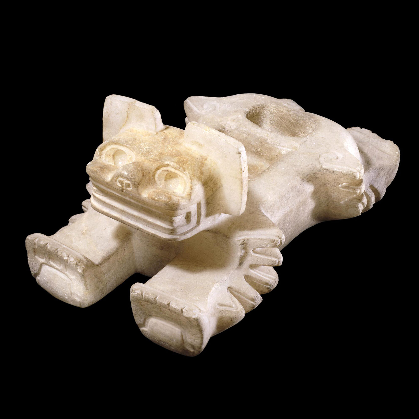 Ритуальный сосуд для сердец. Теотиуакан, 400-600 гг. н.э. Коллекция The British Museum.