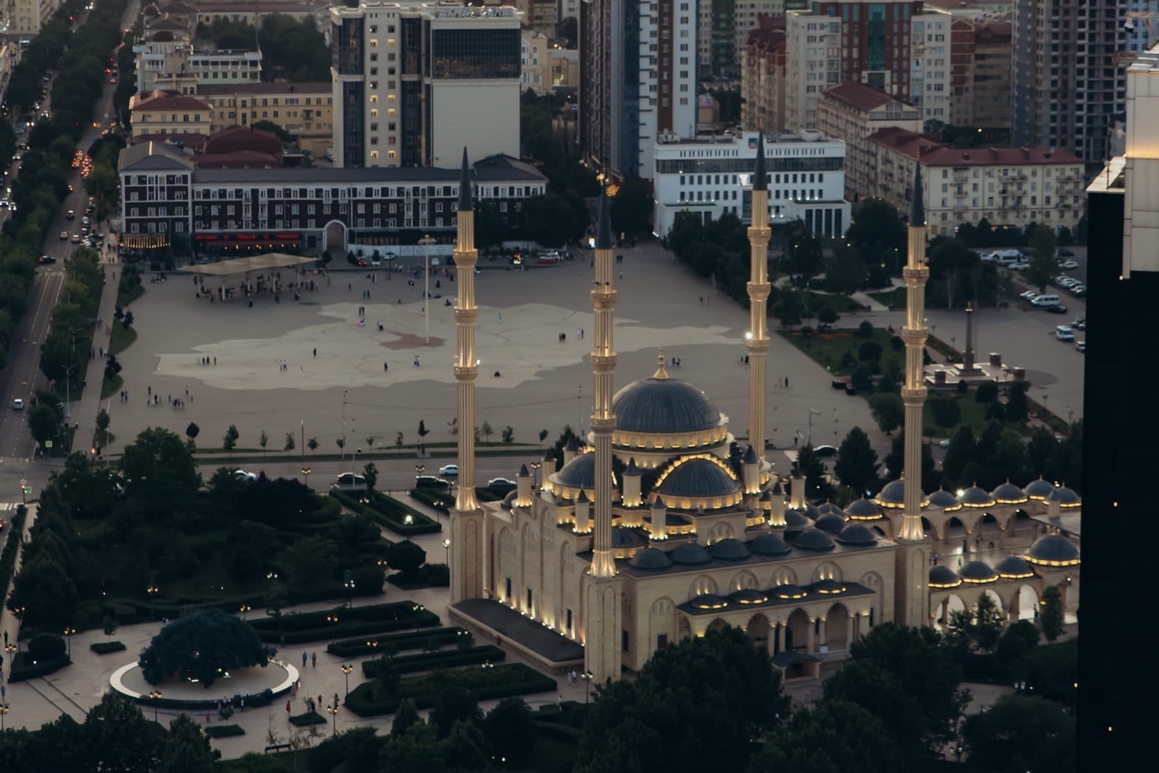 Мечеть Сердце Чечни в авторском туре от Старостин тревел