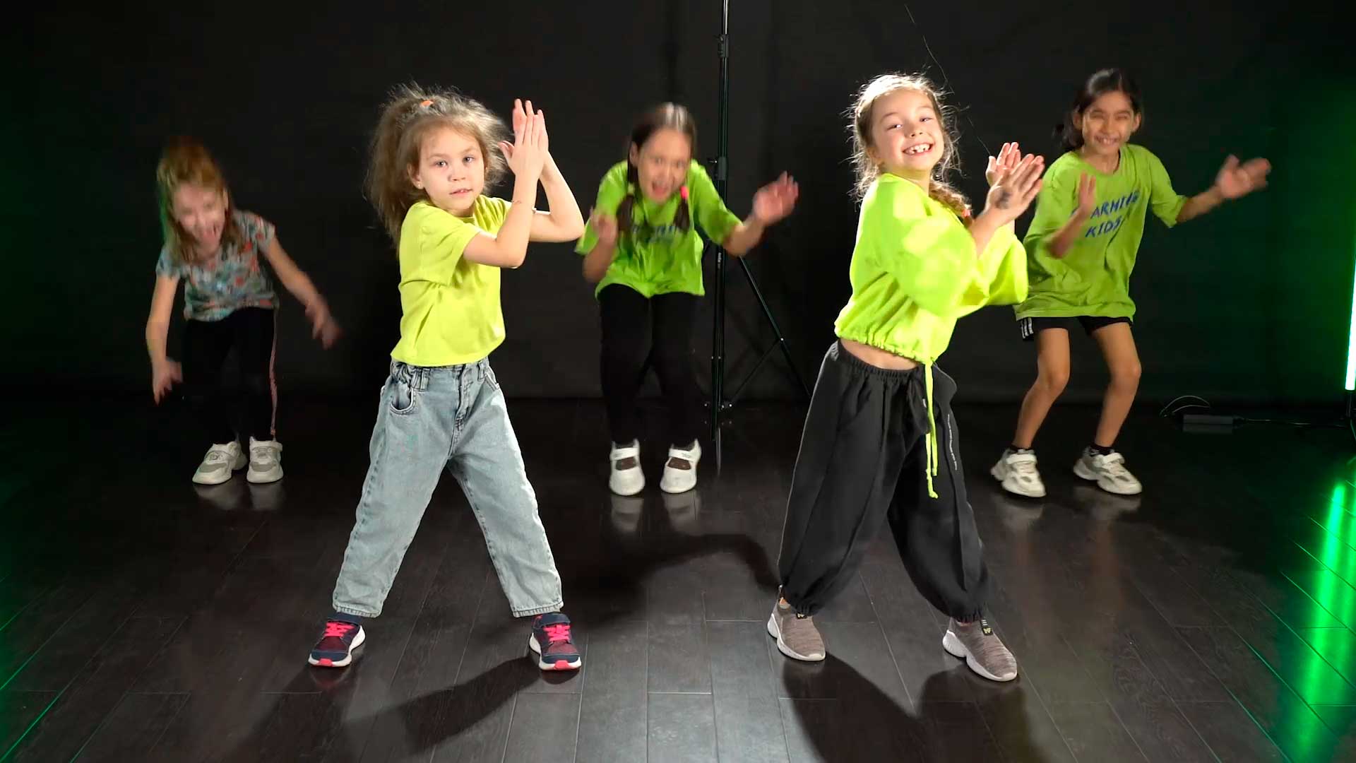 дети танцуют hip-hop хип-хоп