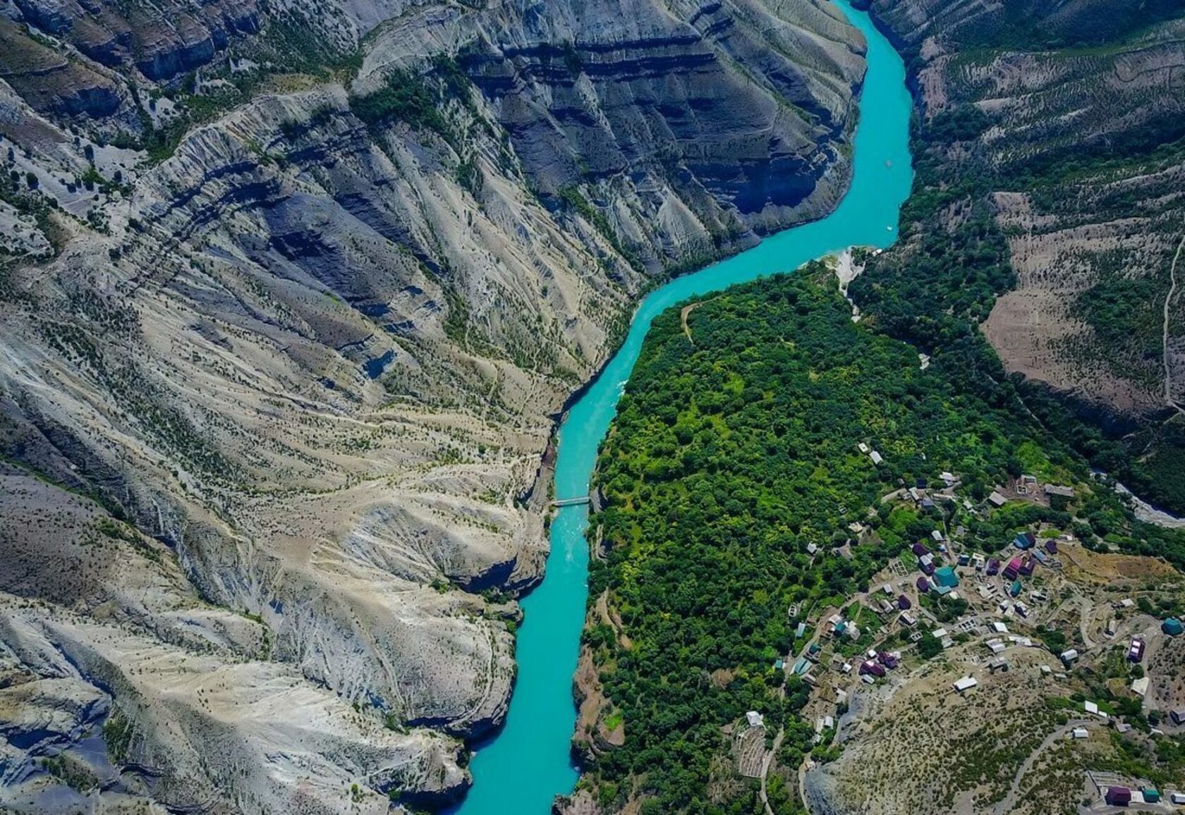 Бухта сулак дагестан фото