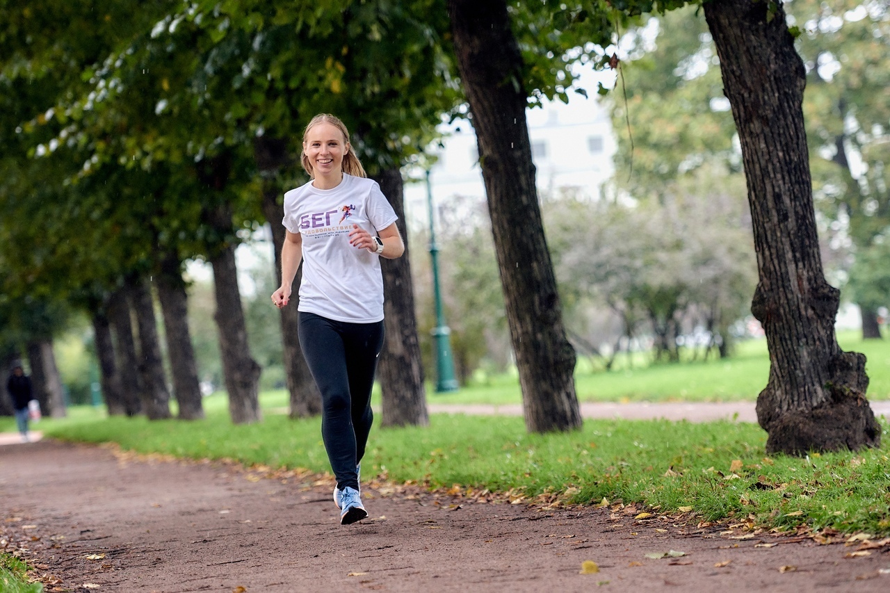 Running project. Пробежка по Питеру. Бег с удовольствием. Утренняя пробежка по Питеру. Парки для бега в Санкт Петербурге.