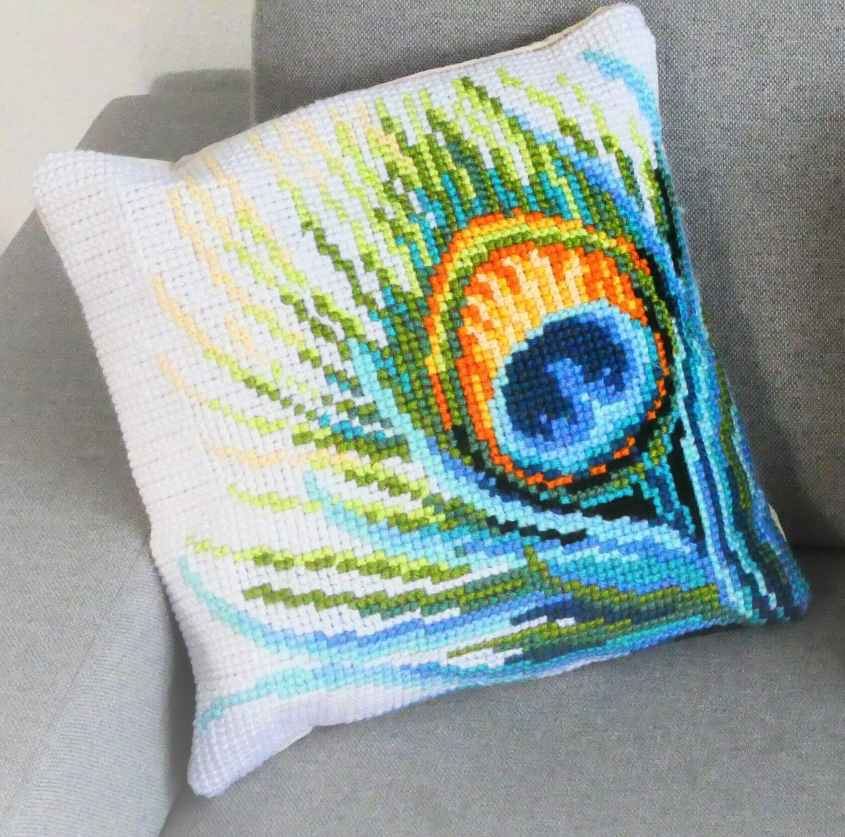 Peacock feather pillow case handcraft deco living
