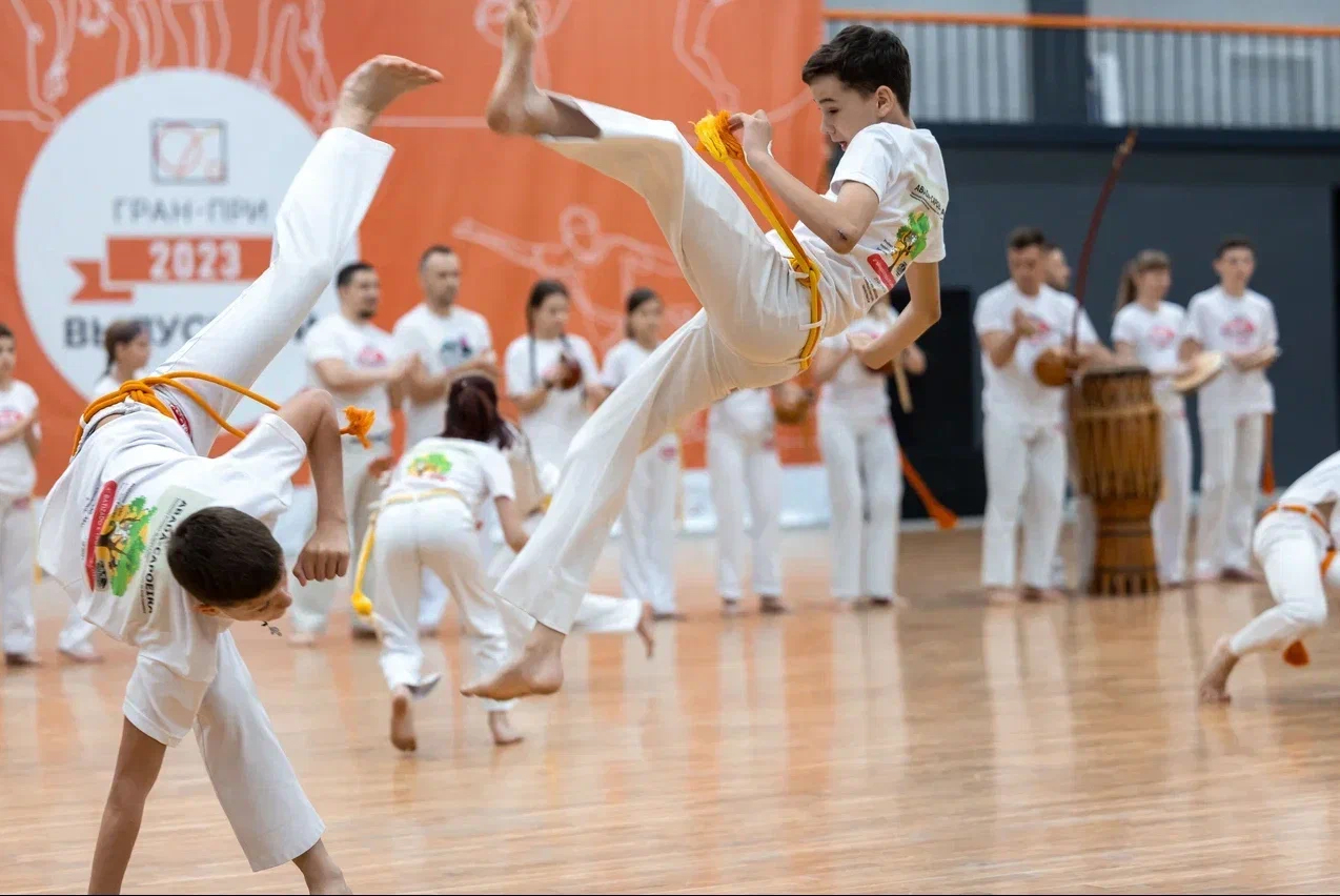 Международная Школа Капоэйры Abada-Capoeira в спортивном центре Гран-При в  Воронеже