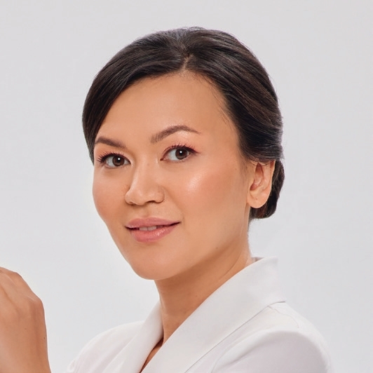 Елена Масловская, врач-косметолог, дерматолог, эксперт в сочетанных протоколах аппаратных и инъекционных методик по лицу и телу. Более 20 проведенных процедур SPRS-терапии в клинике. Участник международных конференций