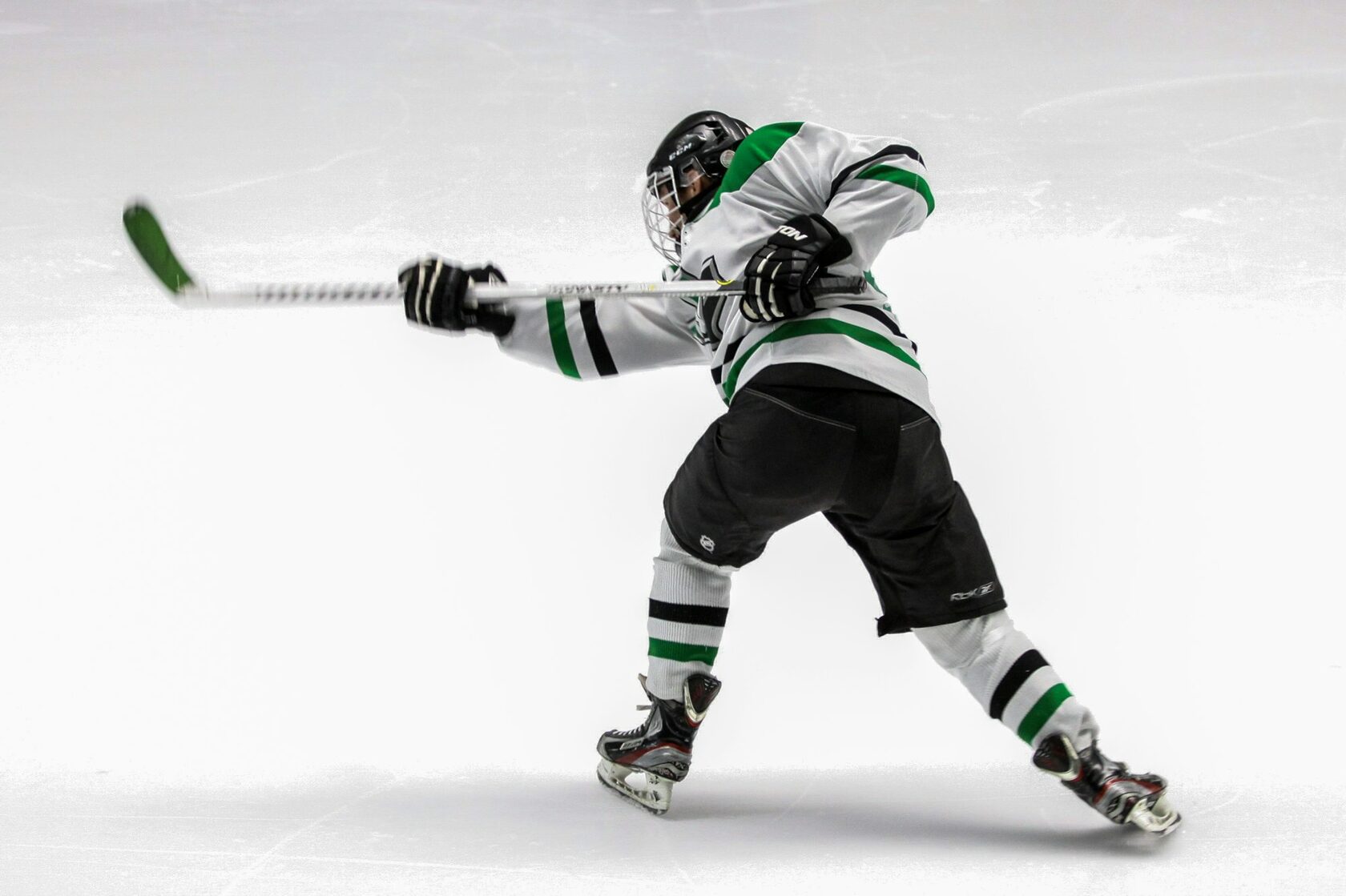Dynamic Hockey Player