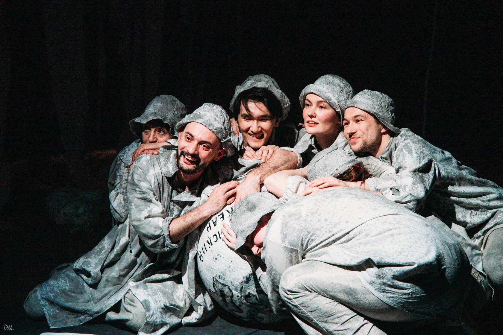 Спектакль "Школа для дураков" 16+ | Малый театр кукол