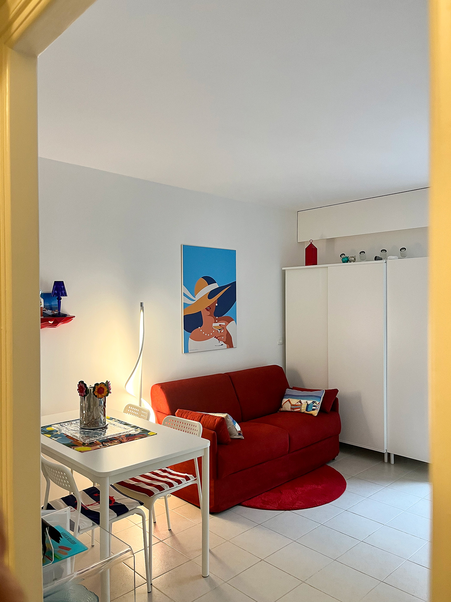 Appartement 22 m² à Nice avant travaux – vue du séjour et organisation initiale