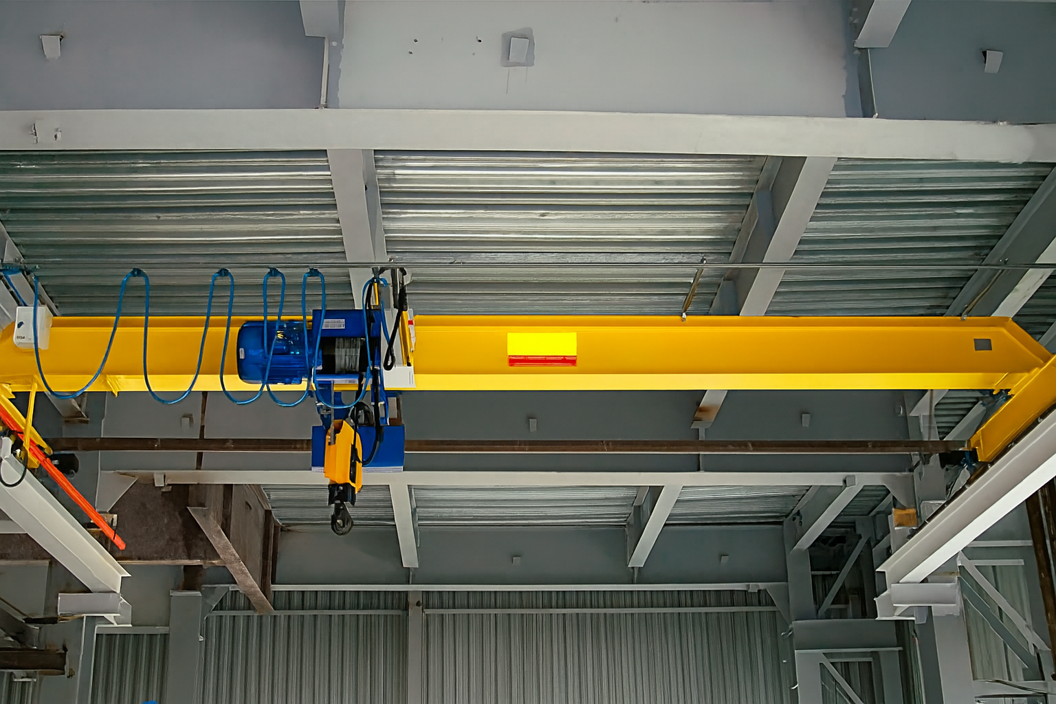 Почему кран-балки — лучшее решение для работы на складе