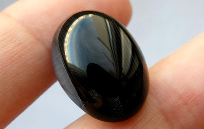 Черный Агат - значение и магические свойства камня, кому подходит