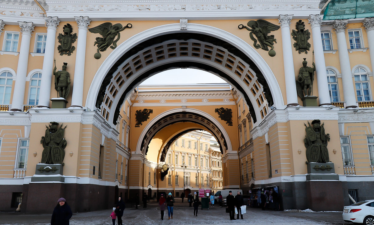 120 — Большая Морская улица