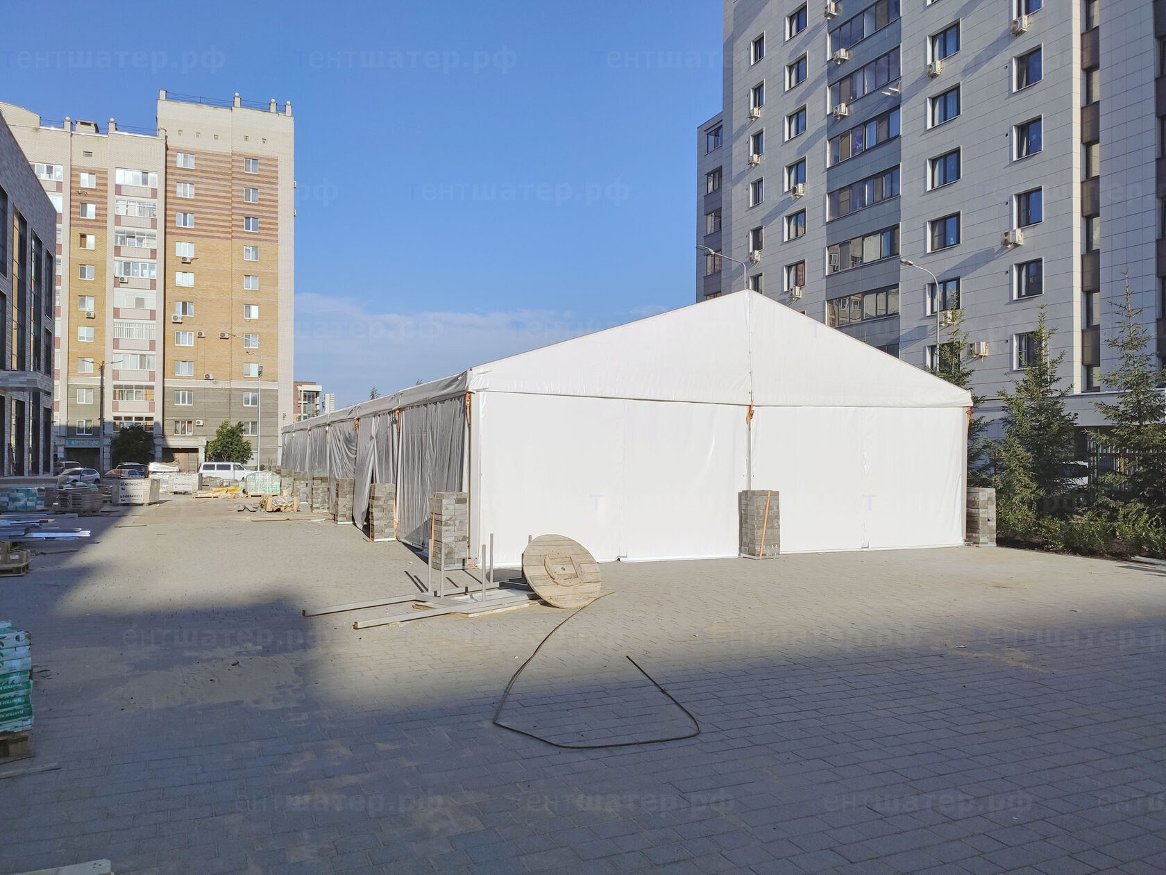 Складские шатры 10×30 и 10×15 для временного хранения с самостоятельным монтажом — конструктив