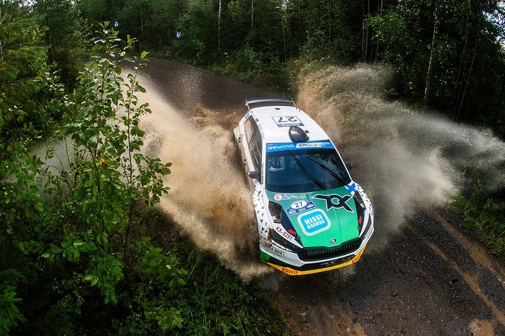 Сами Паяри и Энни Мялконен, Škoda Fabia RS Rally2, ралли Финляндия 2023