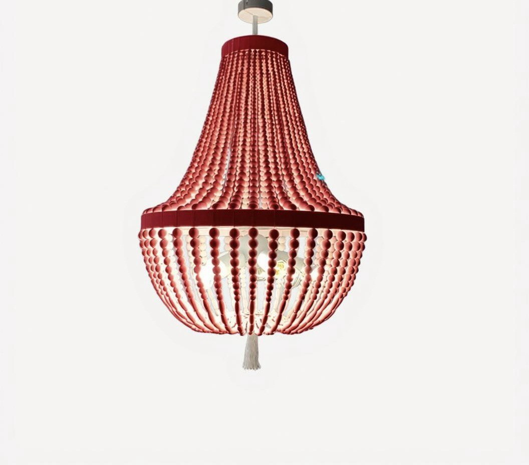 Красный абажур из бусин