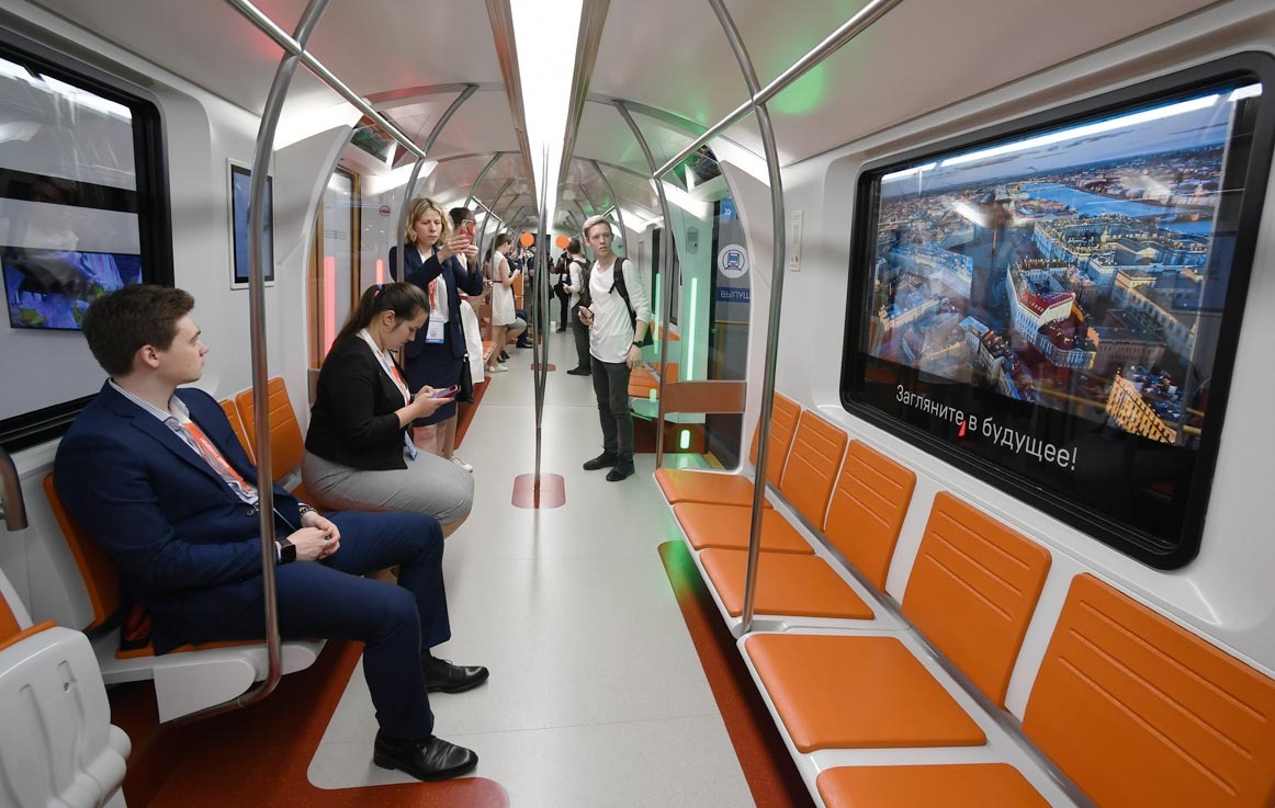 вагоны метро санкт петербурга