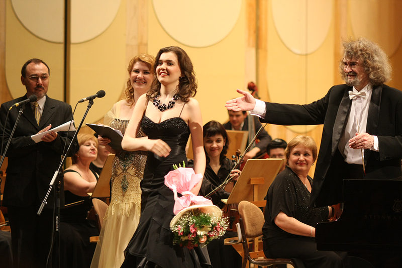 Anna Zolotarenko soat